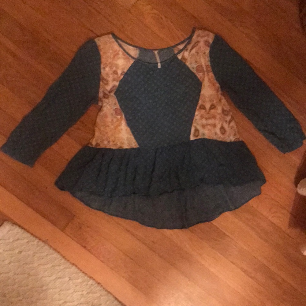 Women’s size XS teal with pink paisley pattern freepeople blouse